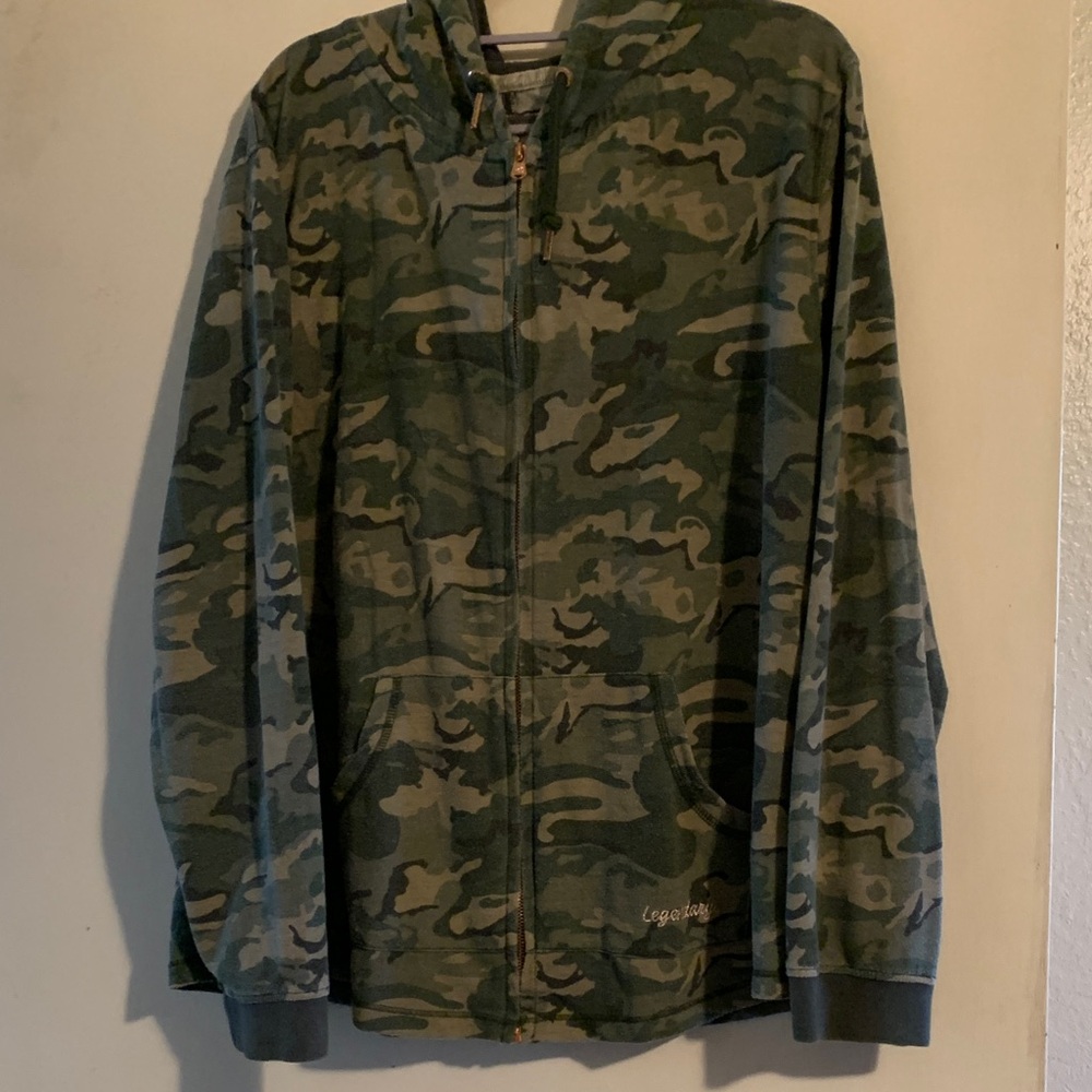Legendary Whitetails Green Camo Hoodie Size 2X